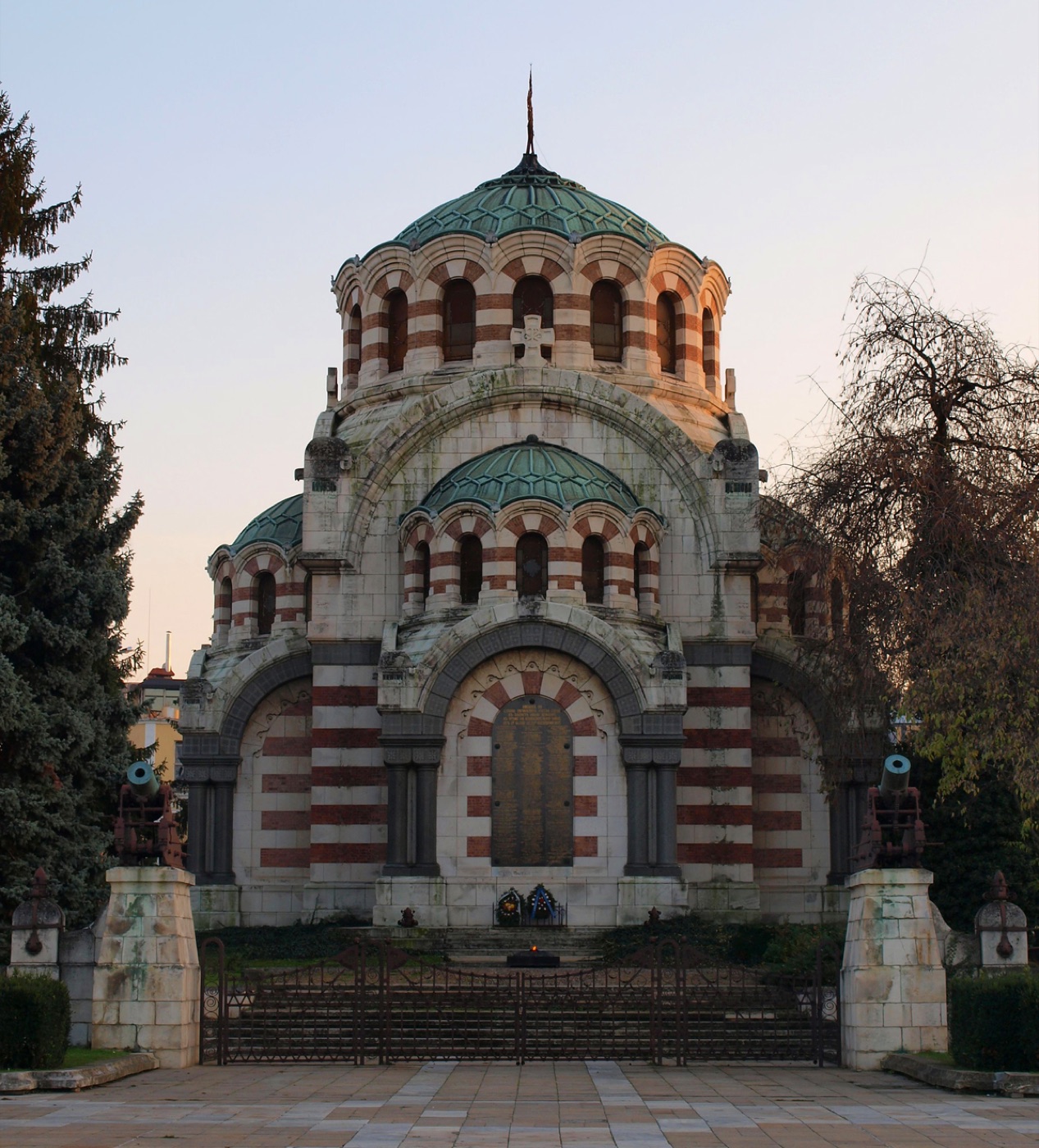 Мавзолей-костница „Св. Георги Победоносец"